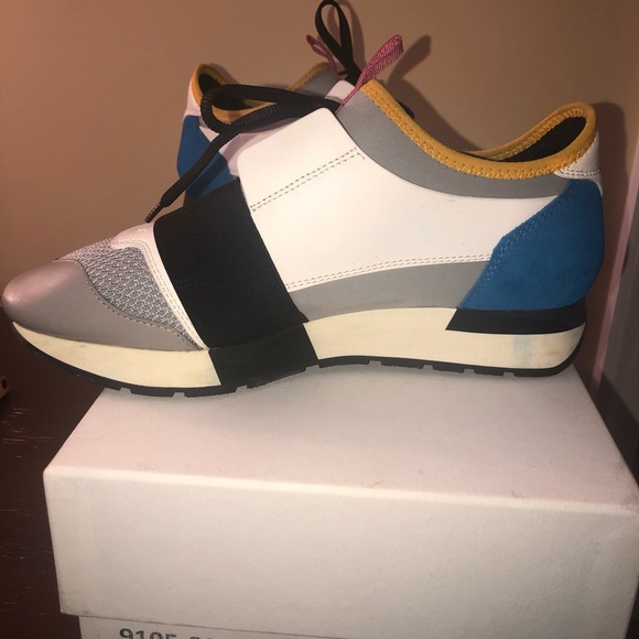 Balenciaga Race Runner Sneaker - Picture 4 of 8